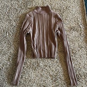 Dissh brown ribbed turtle neck